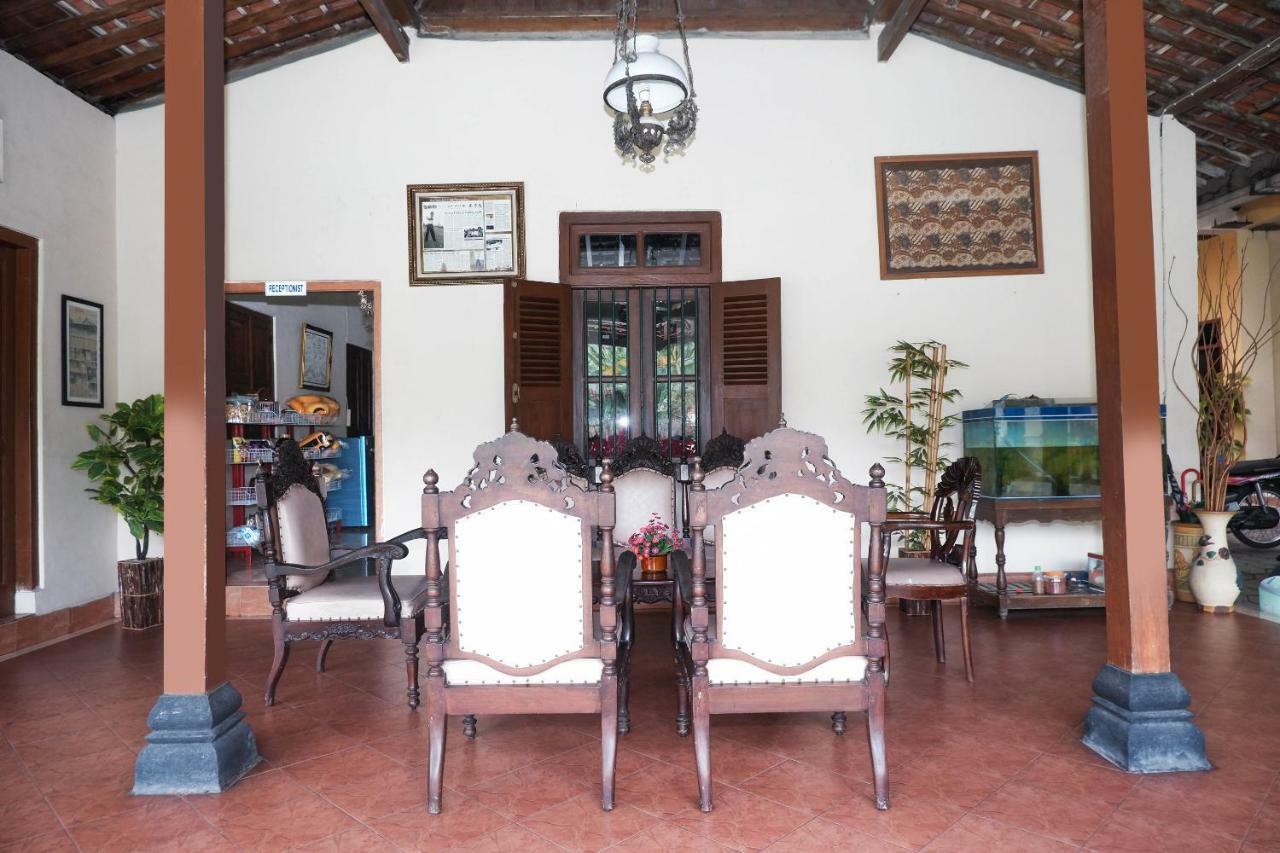 Oyo 405 Wisma Yosoputro Tanjungtirto Экстерьер фото
