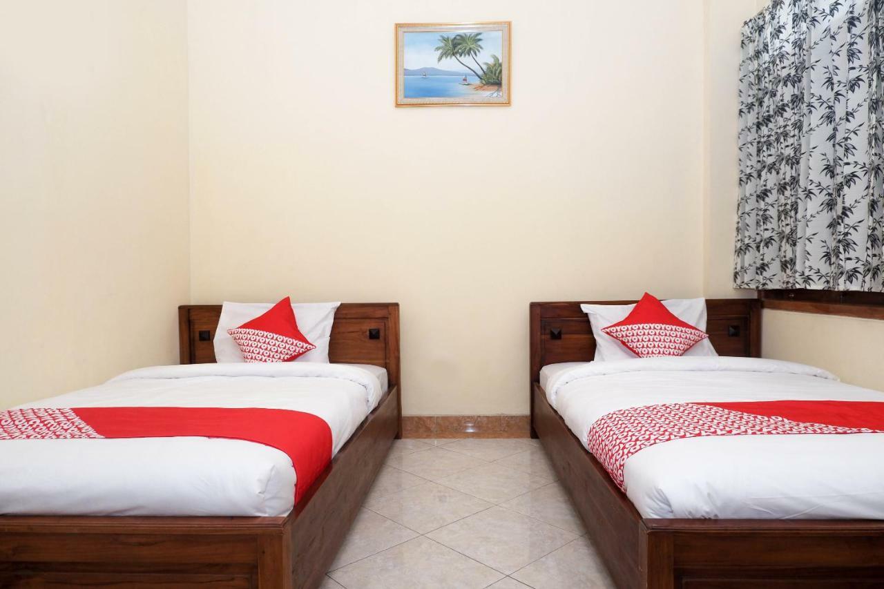 Oyo 405 Wisma Yosoputro Tanjungtirto Экстерьер фото
