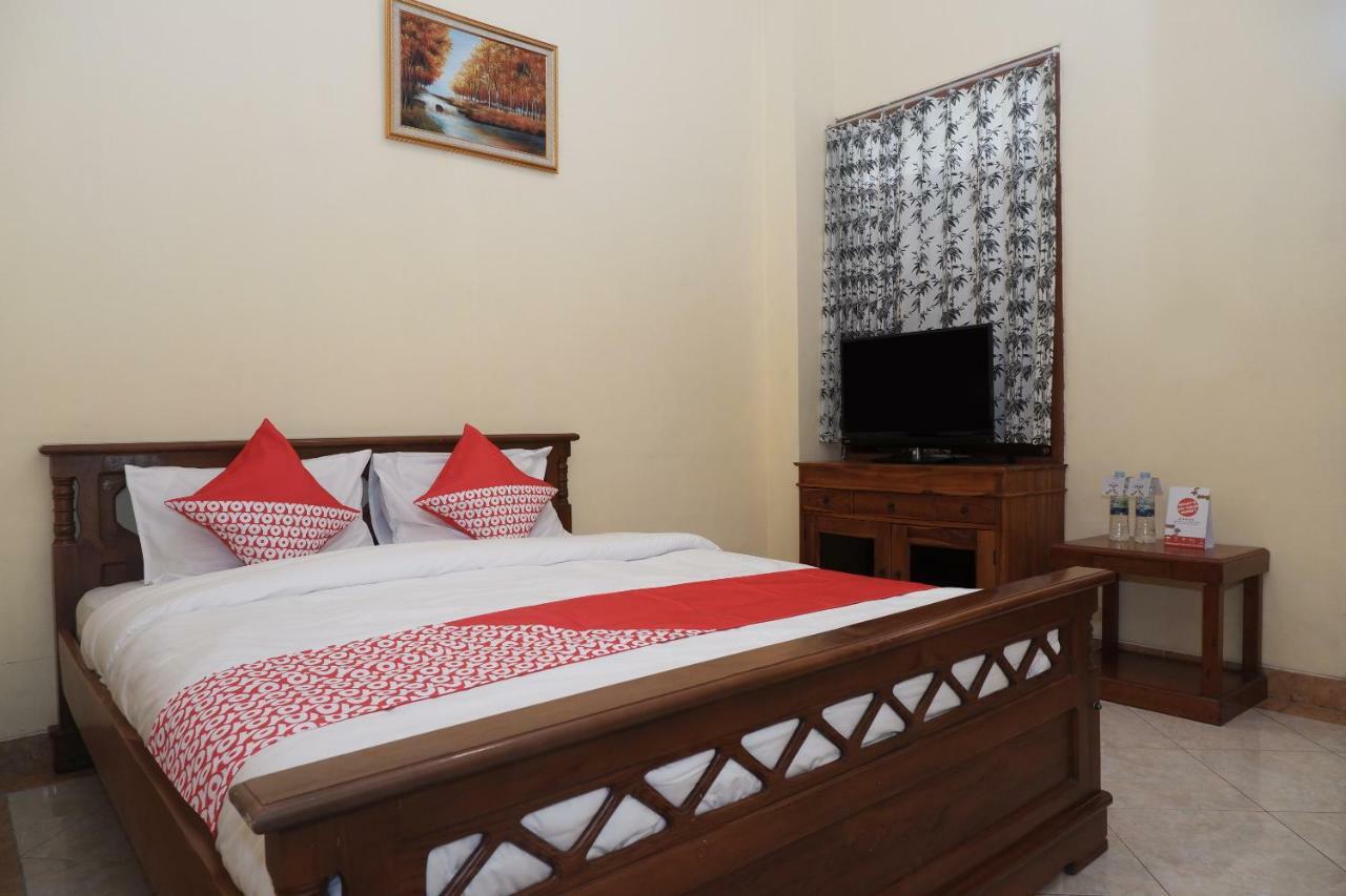 Oyo 405 Wisma Yosoputro Tanjungtirto Экстерьер фото